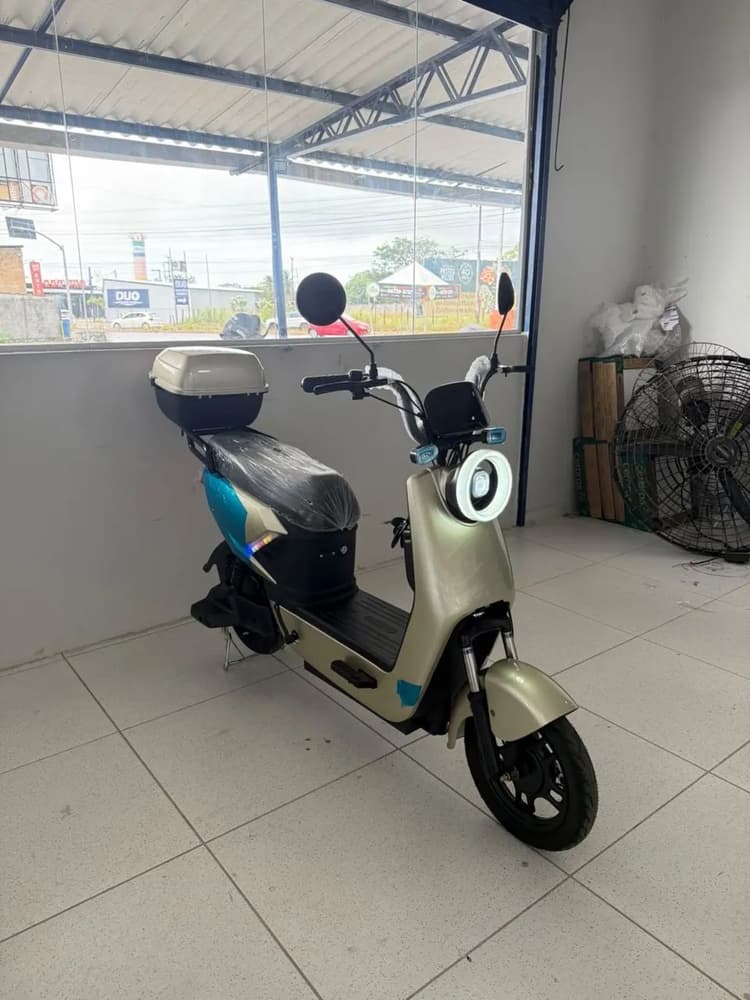 Moto elétrica Ecozoom 