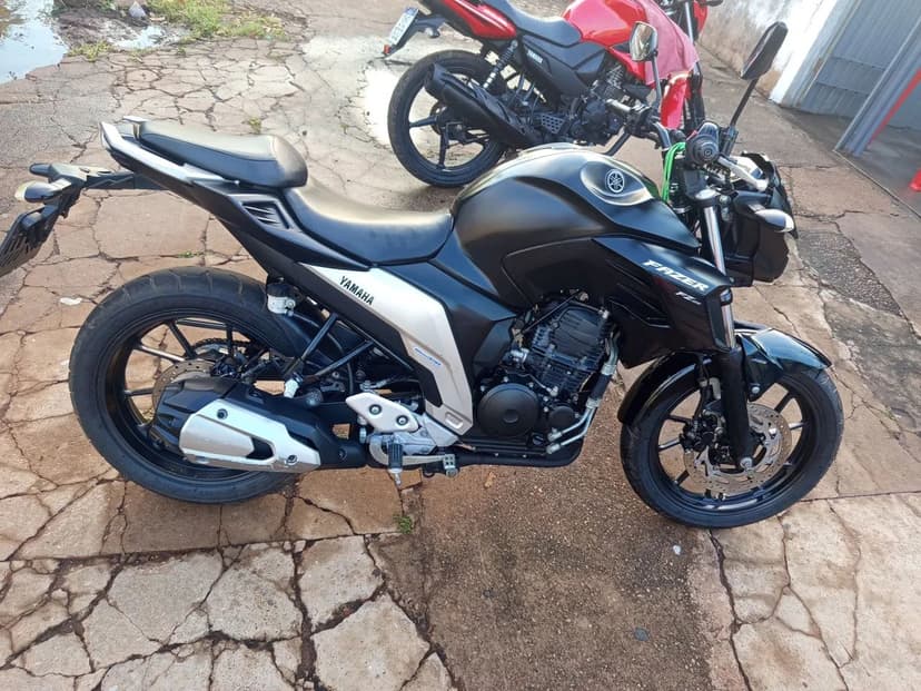 Fazer 250 zerada 