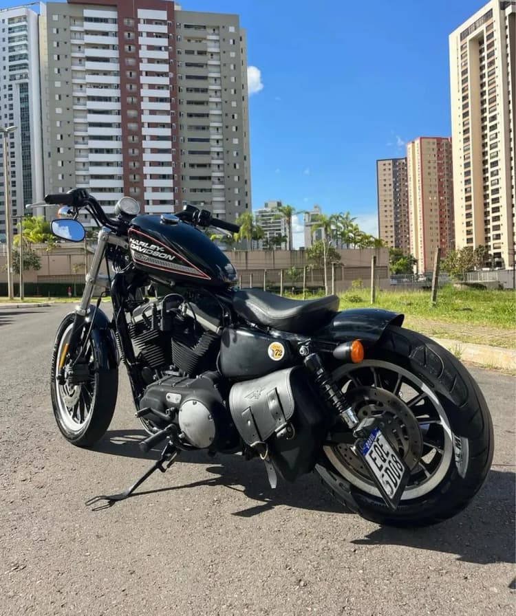Harley Davidson 883 