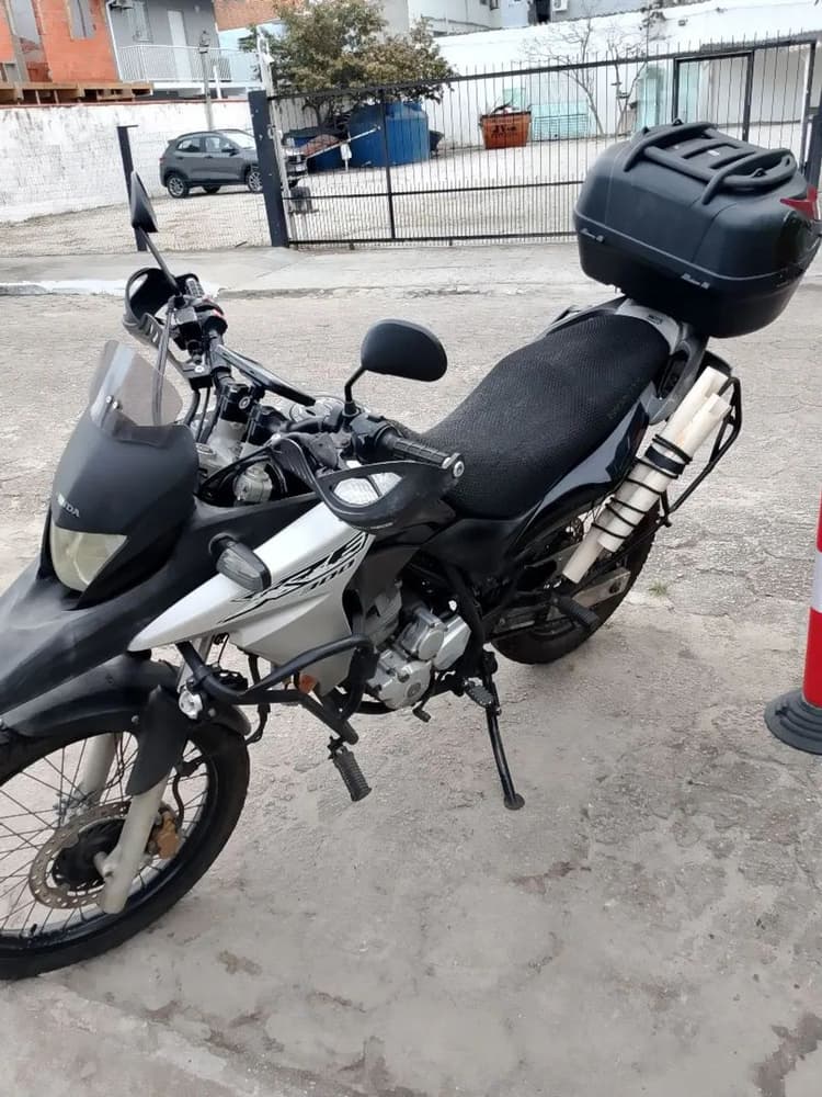 XRE 300