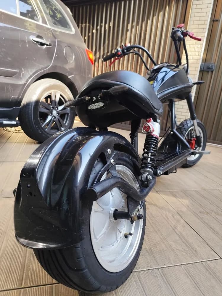 Scooter elétrica chopper Nova