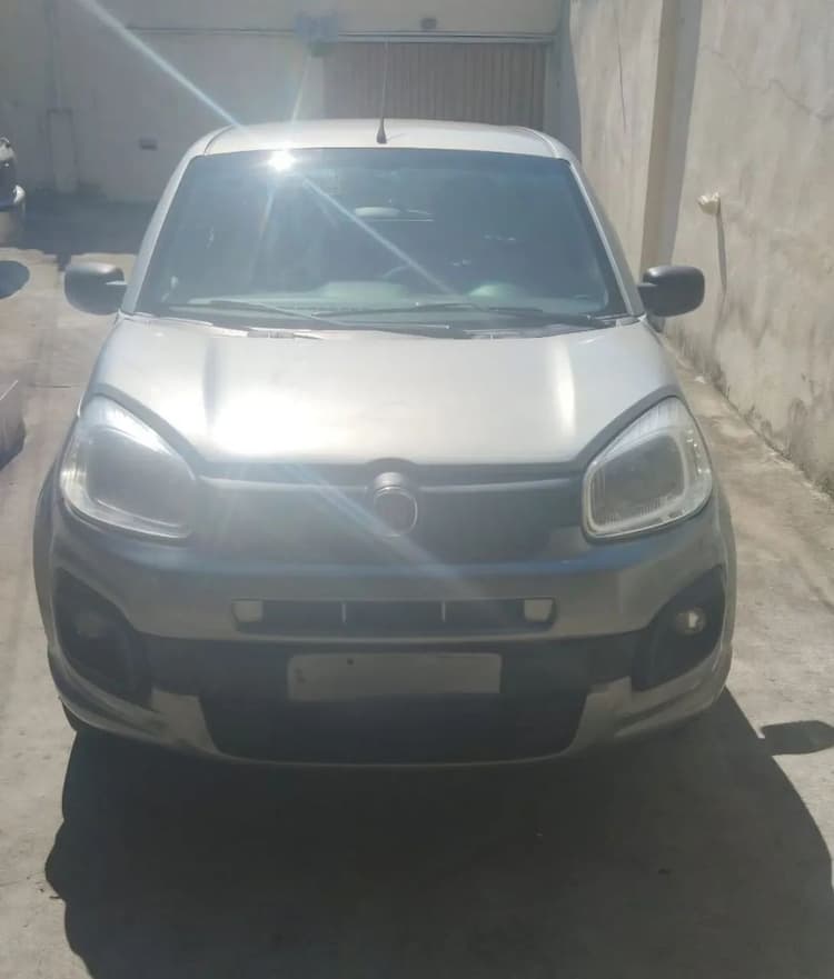 Fiat Uno Attractive 1.0 Flex 6V 5P 2017