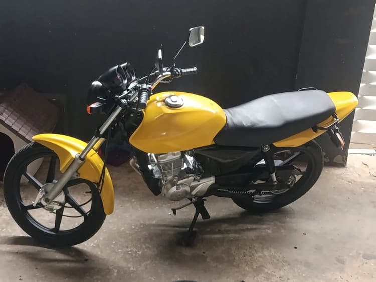 Moto 6 mil