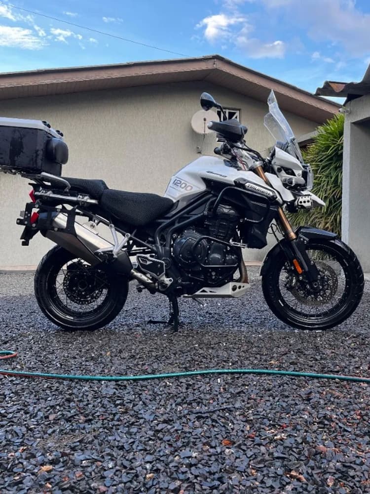 TRIUMPH TIGER 1200 EXPLORER XC BRANCA