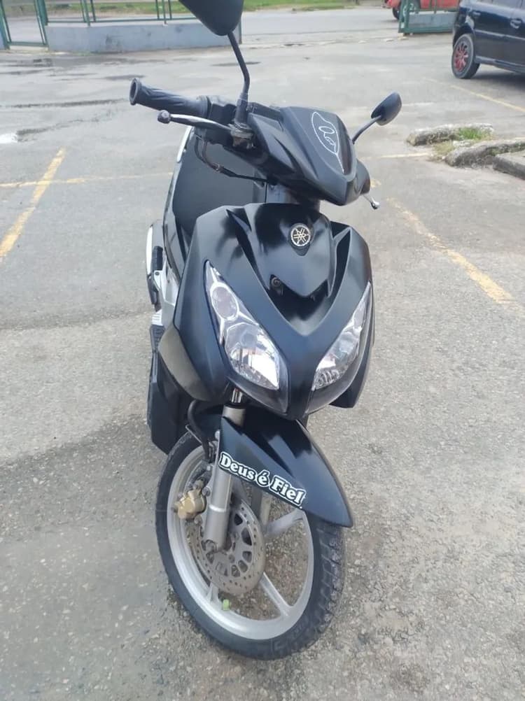 OPORTUNIDADE ? MOTO À VENDA