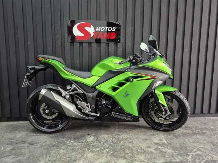 Kawasaki Ninja 300 cc 