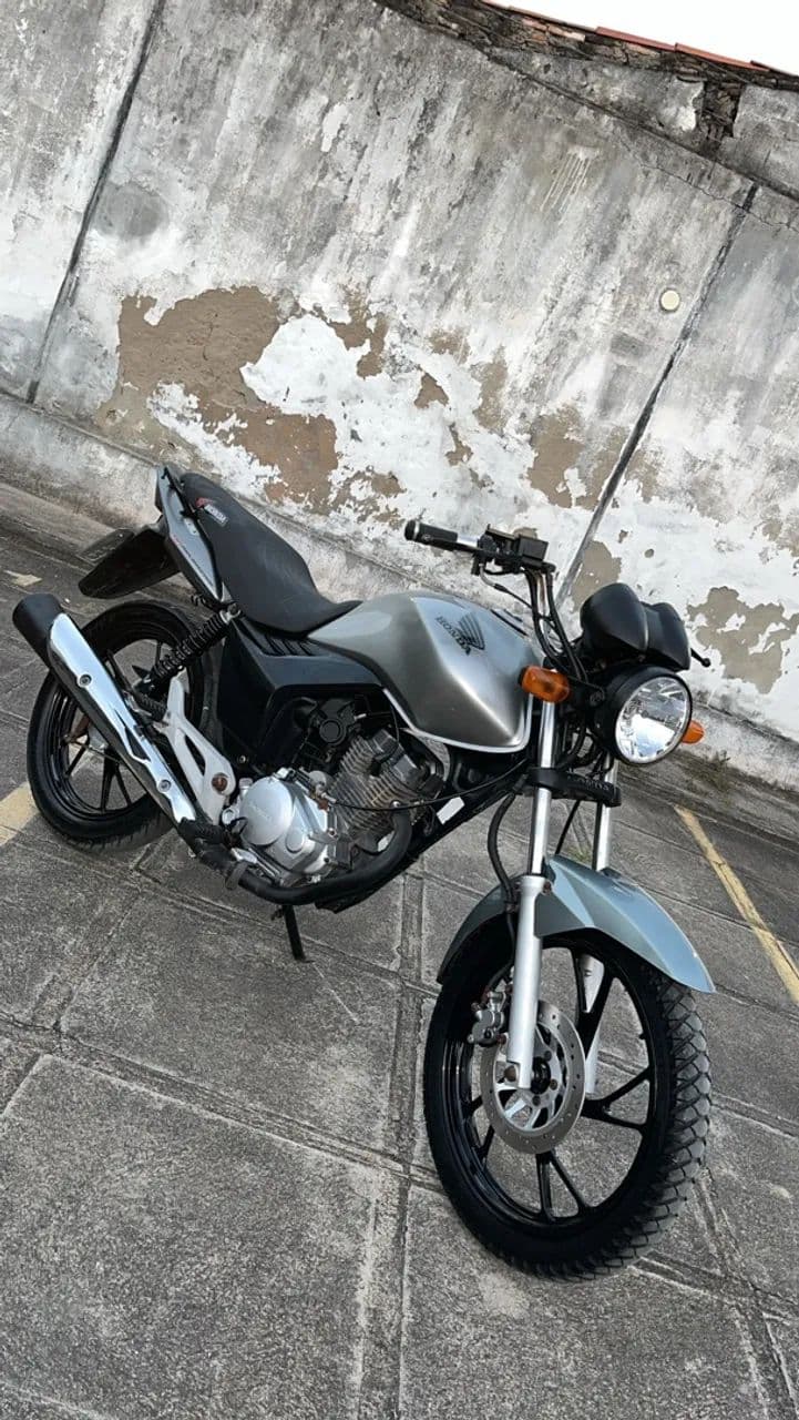 Vendo fan 150 2011