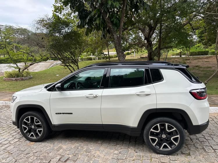 Jeep Compass Longitude 2.0 4X2 Flex 16V Aut. 2017
