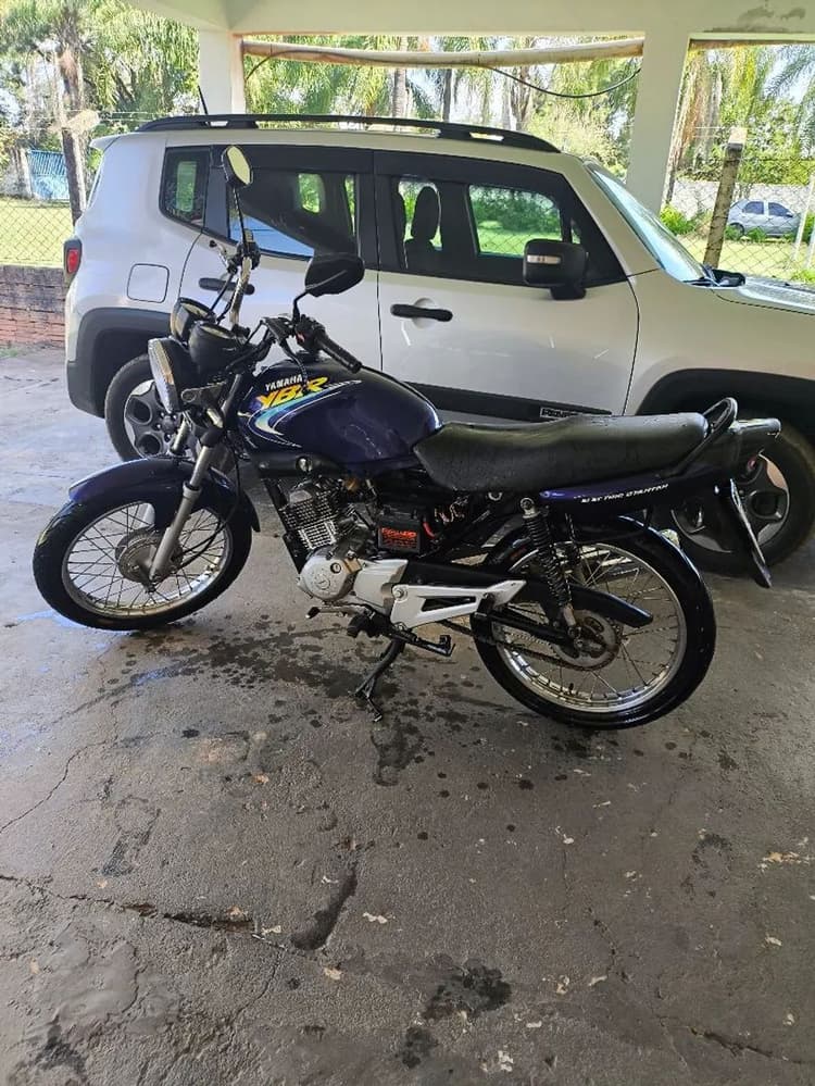 Yamaha YBR 125E 2003 com partida elétrica 