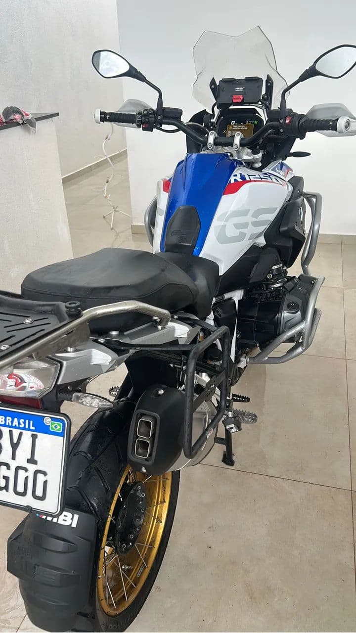 BMW 1250 HP