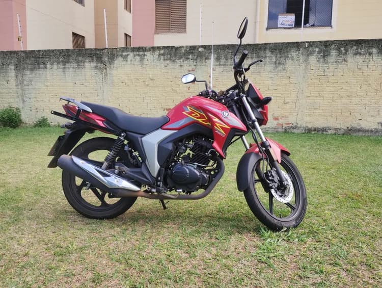 DK 150  Suzuki  troco por carro