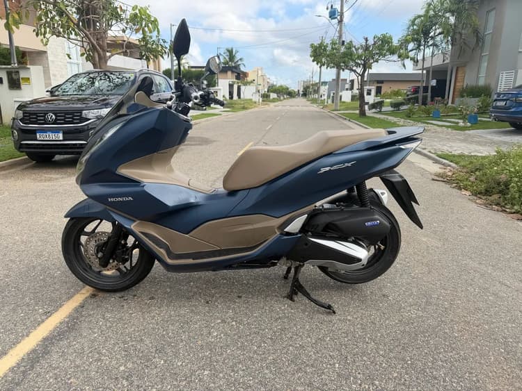 PCX 160 com ABS 2024 estado de zero km 