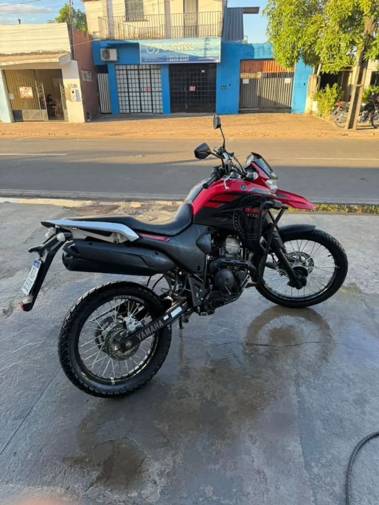 Lander XTZ 250