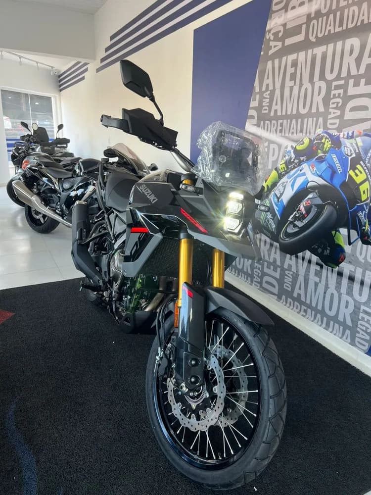 SUZUKI V STROM 800DE
