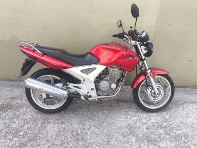 Twister 250 cc   2003