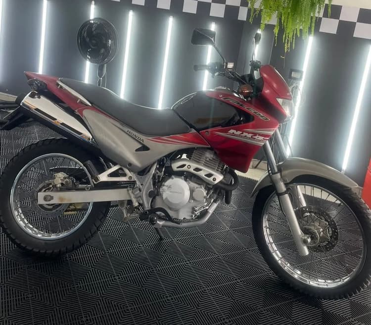 FALCON NX400 2008 