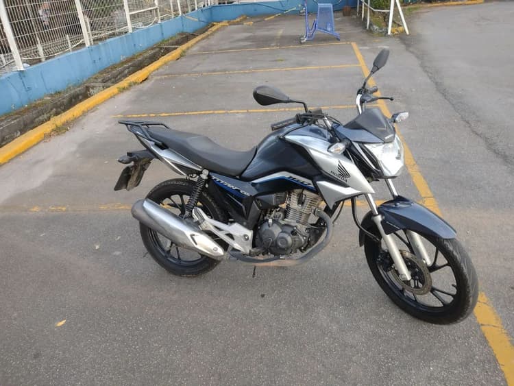 Vendo cg Titan 160 2022 