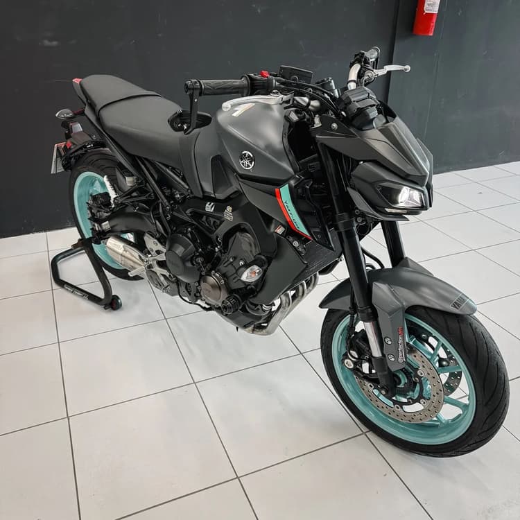 MT09 2023