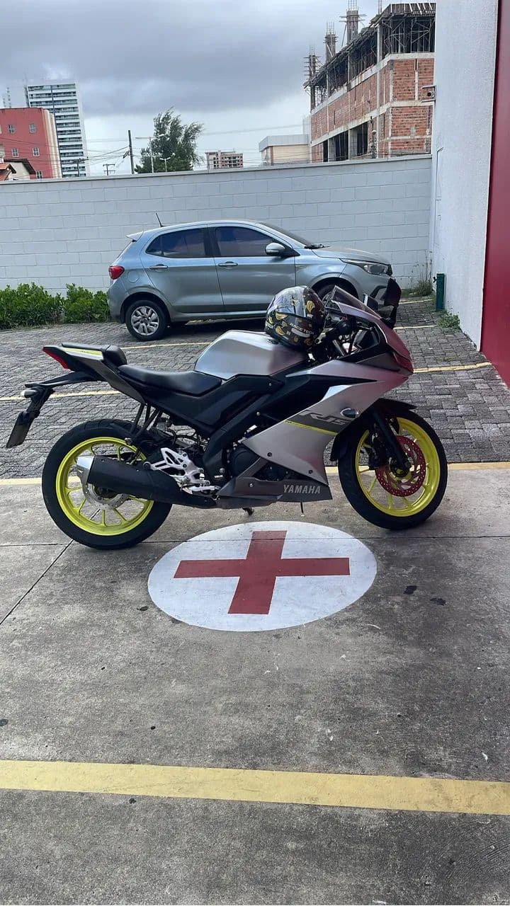 R15 