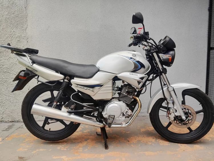 YBR linda e conservada - Só pegar e andar 