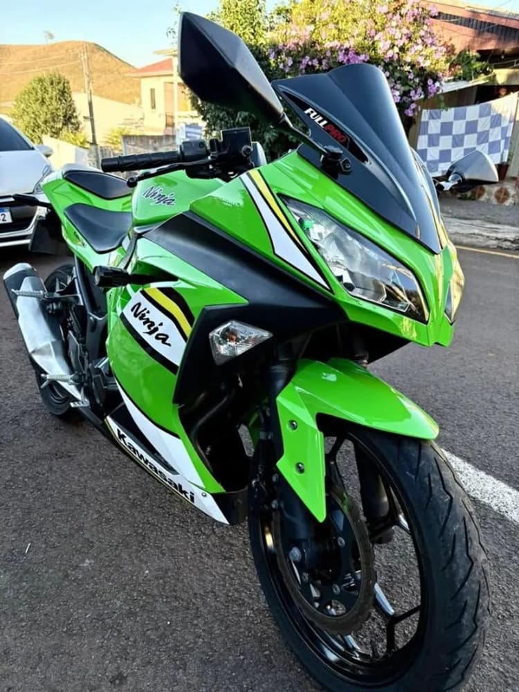 KAWASAKI NINJA 300