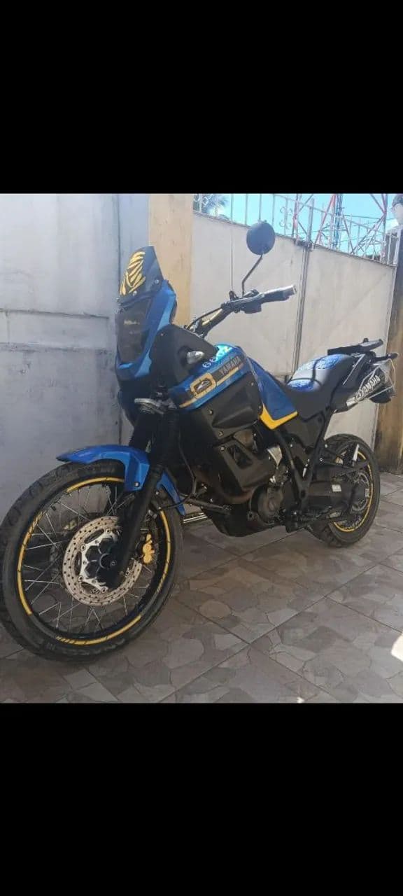 Ténéré 660 em perfeito estado 