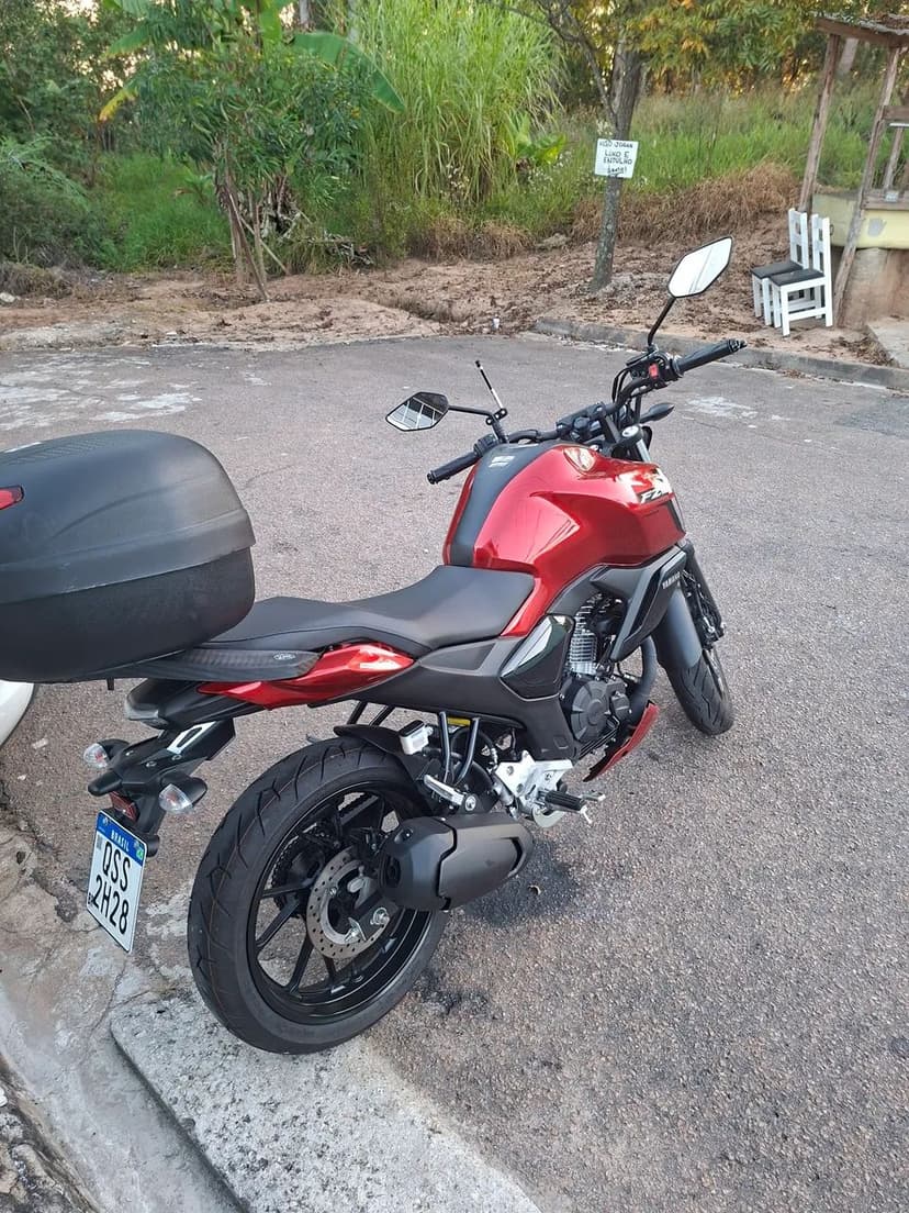 FZ15 CONECT 