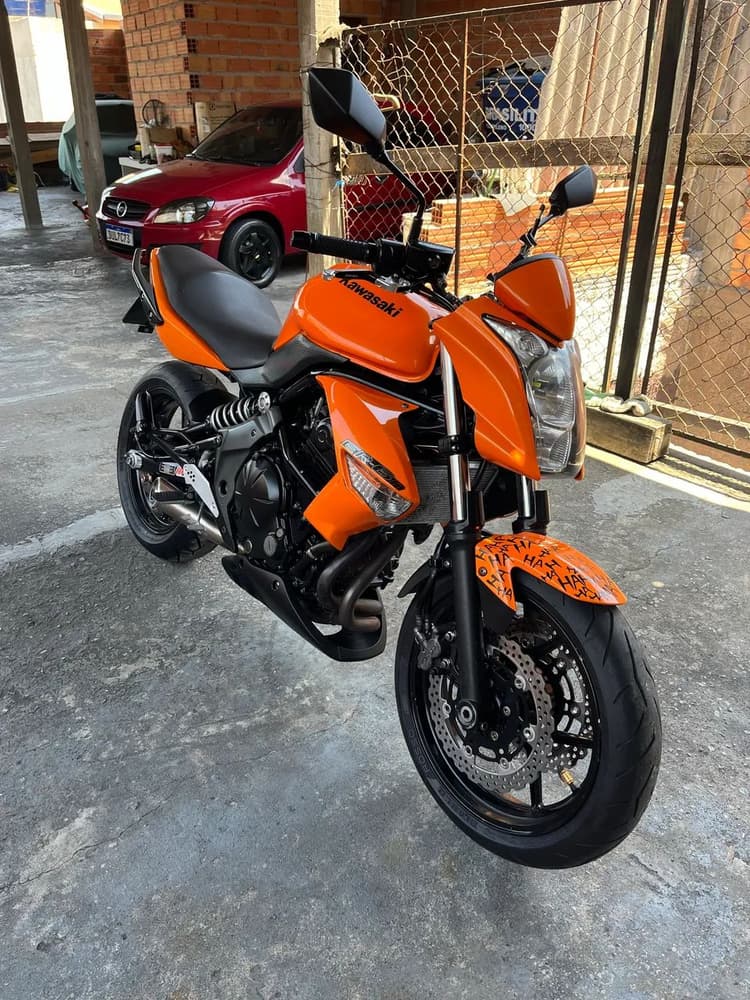 Kawasaki er6n 