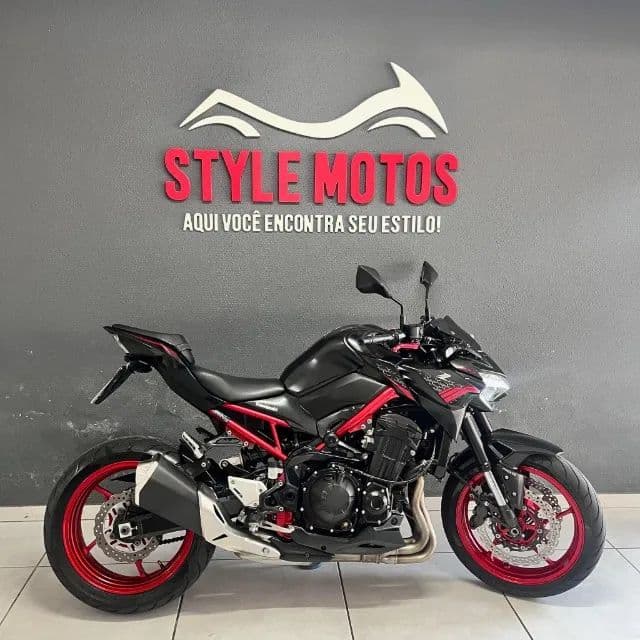 Kawasaki Z900 - 2021