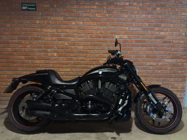 HARLEY-DAVIDSON NIGHT ROD SPECIAL 