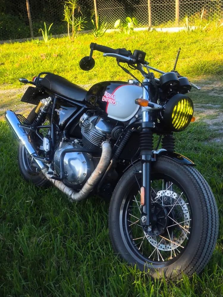 Interceptor 650 customizada