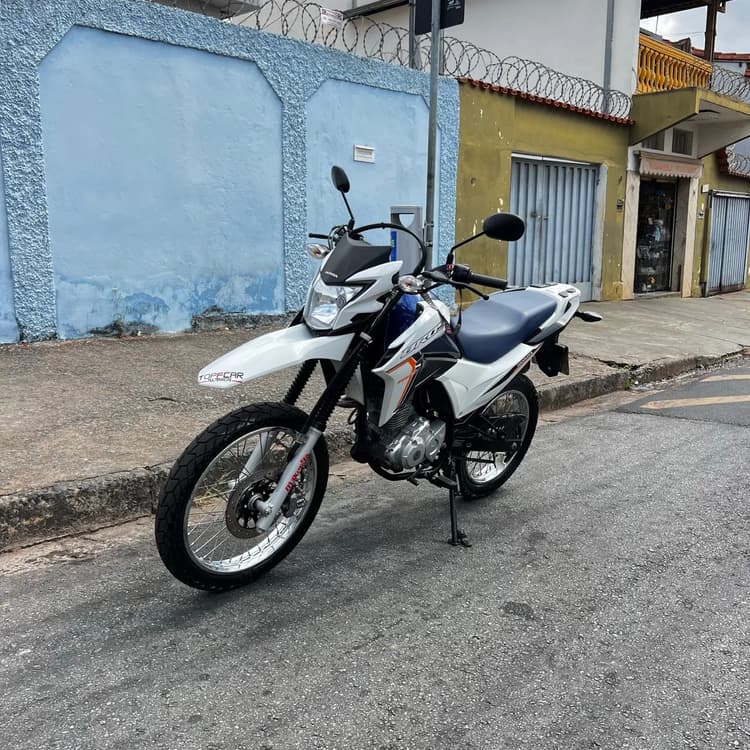 Bros 160 