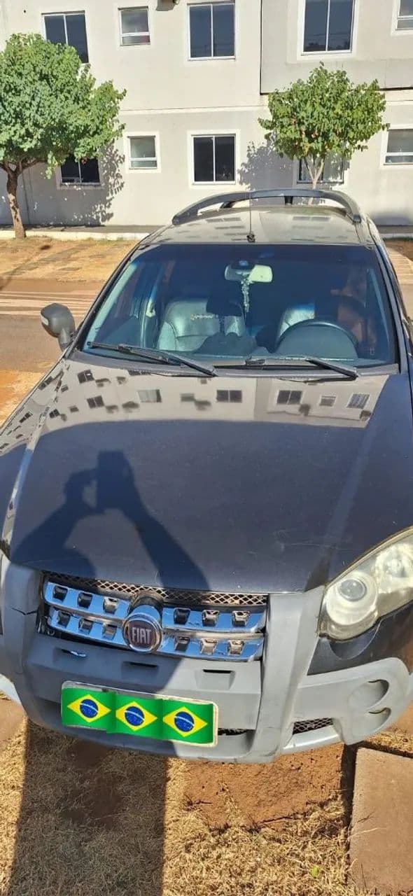 Fiat Palio Week.adv.lock.dualogic 1.8 Flex 2012