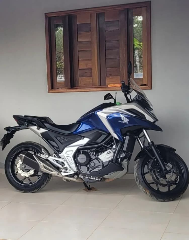 Nc750x 2023 muito nova