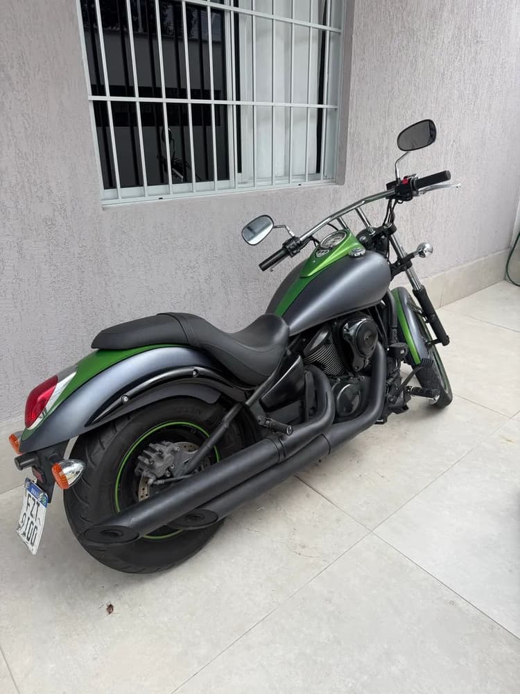 Kawasaki Vulcan 900 Custom 