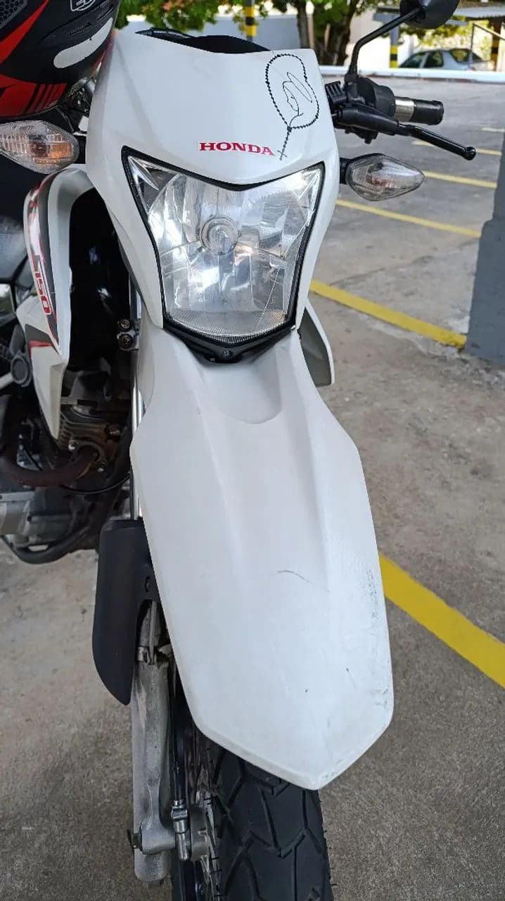 Bros 150 