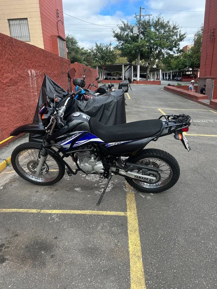 Xtz 250 Lander 2011