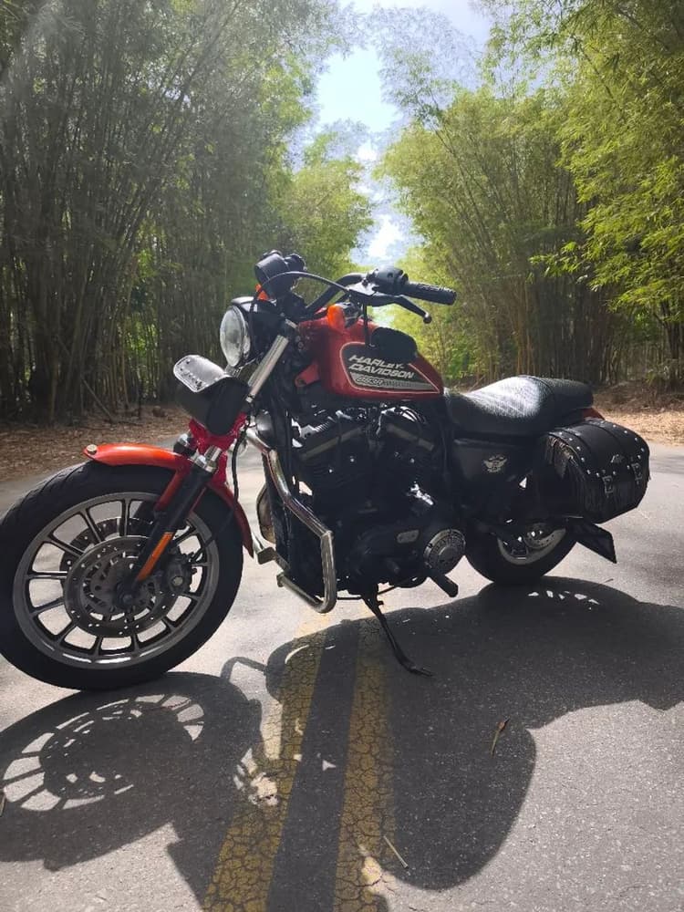 Vendo Harley 883r 