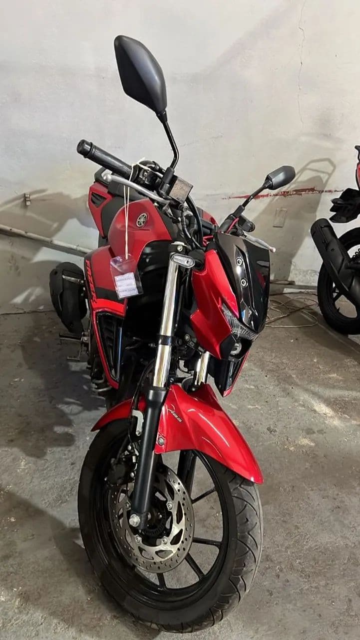 FZ25 2025 super nova 