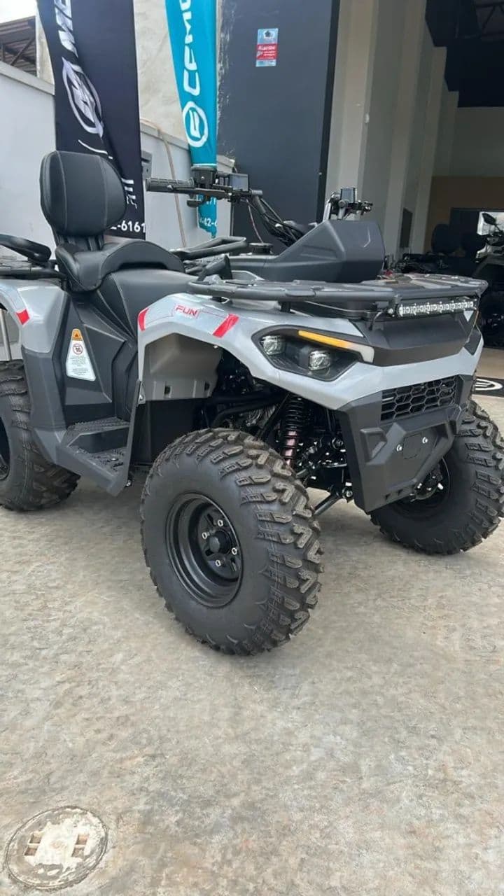 QUADRICICLO DAKAR 250