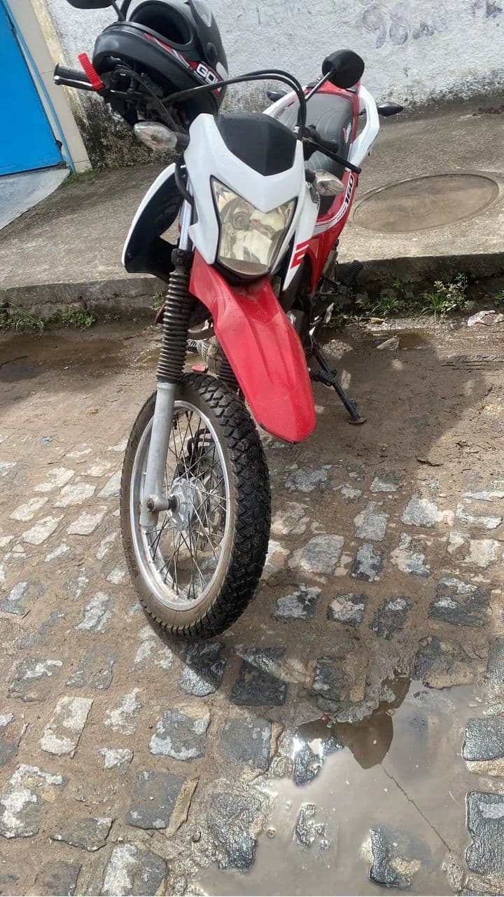 Bros 160 