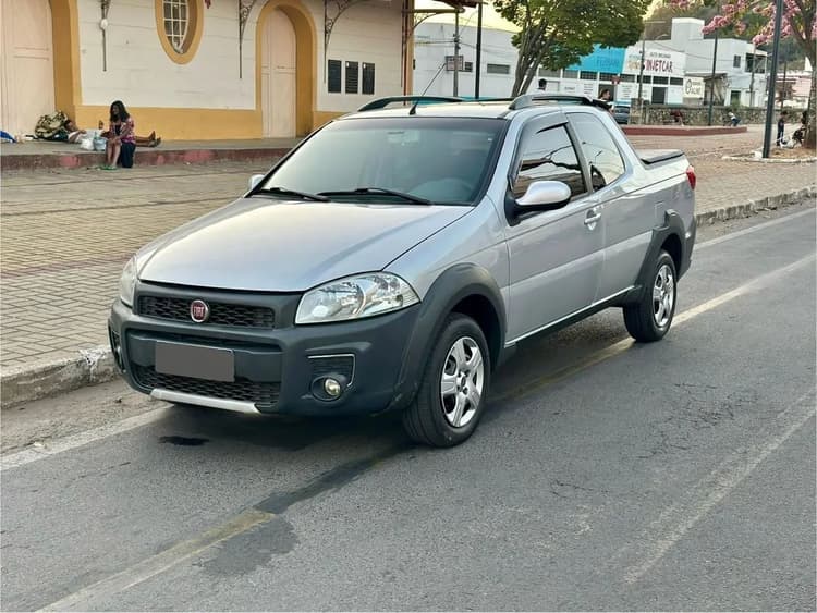 Fiat Strada Working Hard 1.4 Fire Flex 8V CD 2017