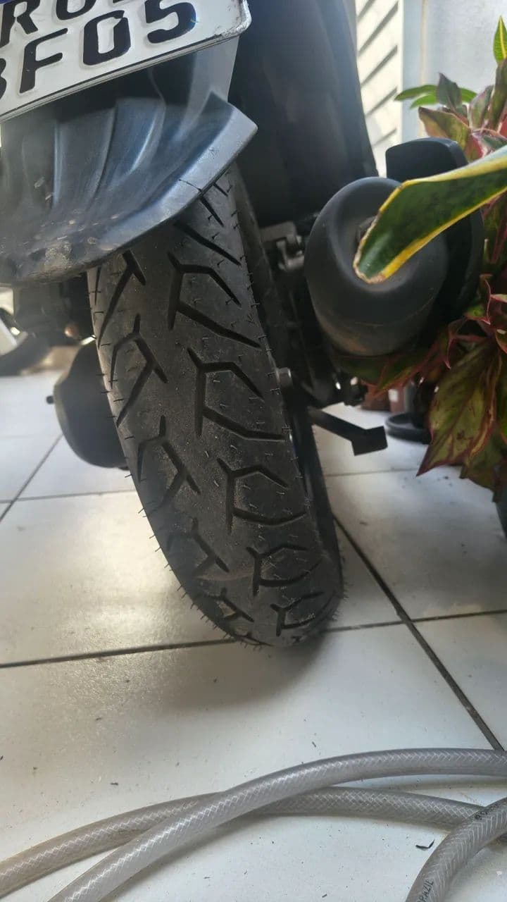 Yamaha fluo nova 
