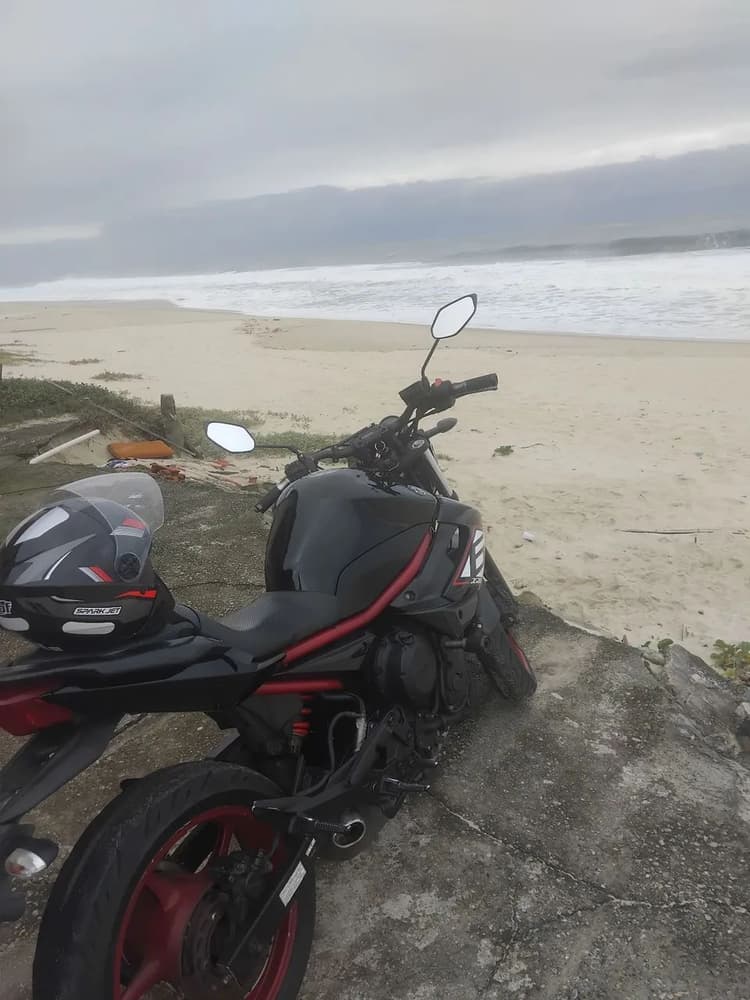Xj6 em dia 