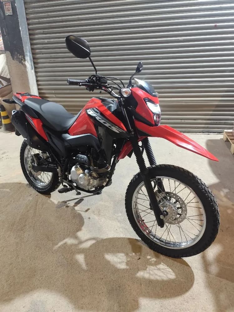 Bros 160