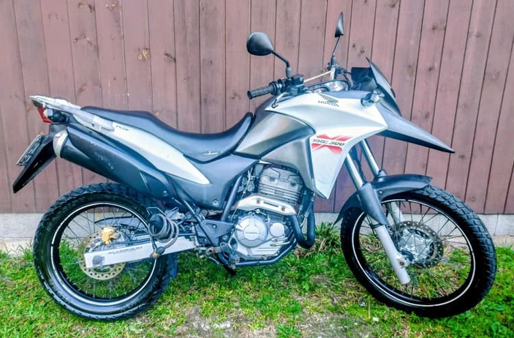 XRE 300 - 2013