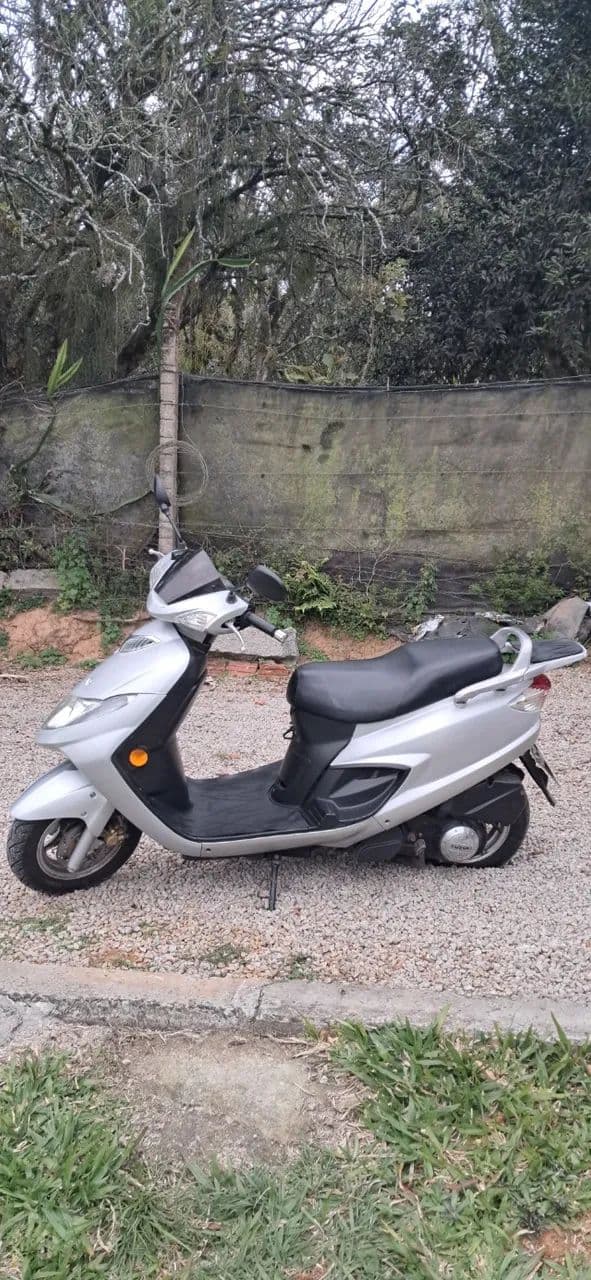 Burgman 125 ANO 2009