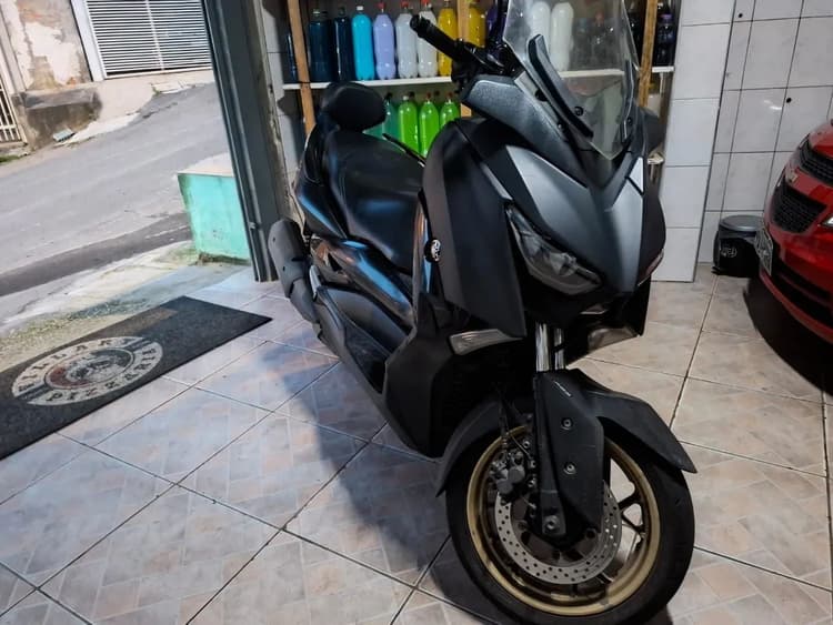 Xmax 250 2021