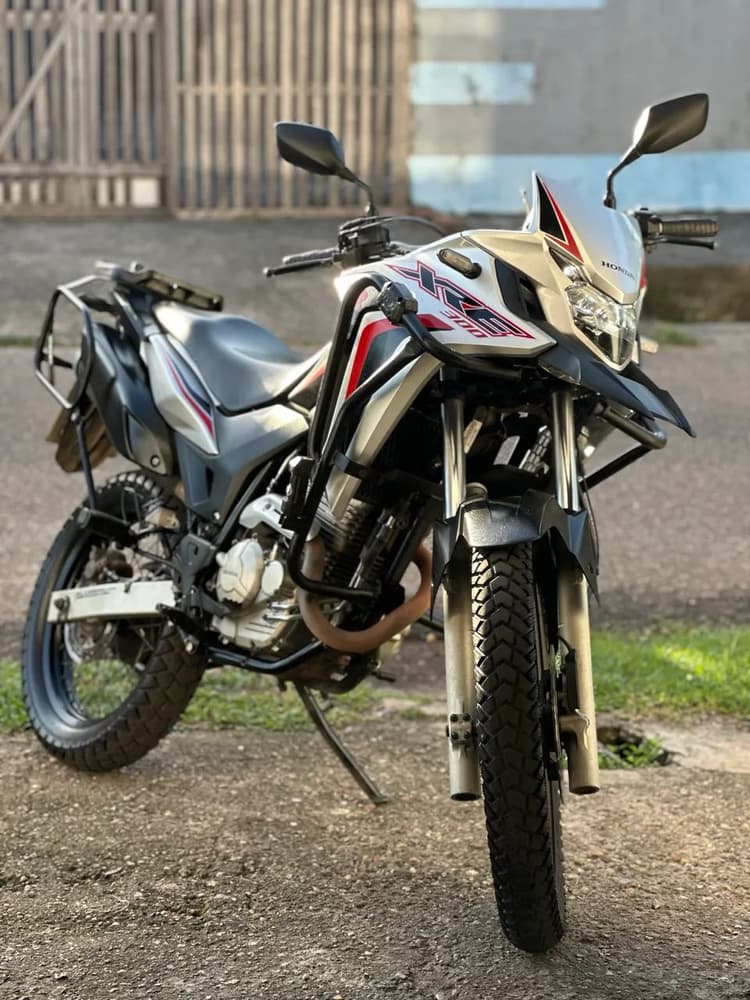 Xre 300 2020 