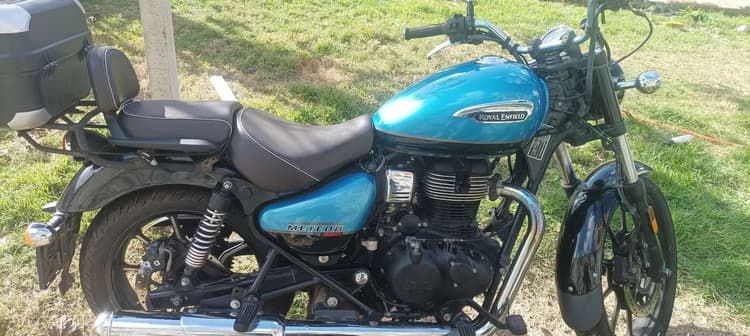 Meteor 350 Supernova Blue
